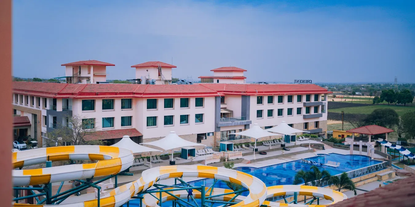 Crescent Resort